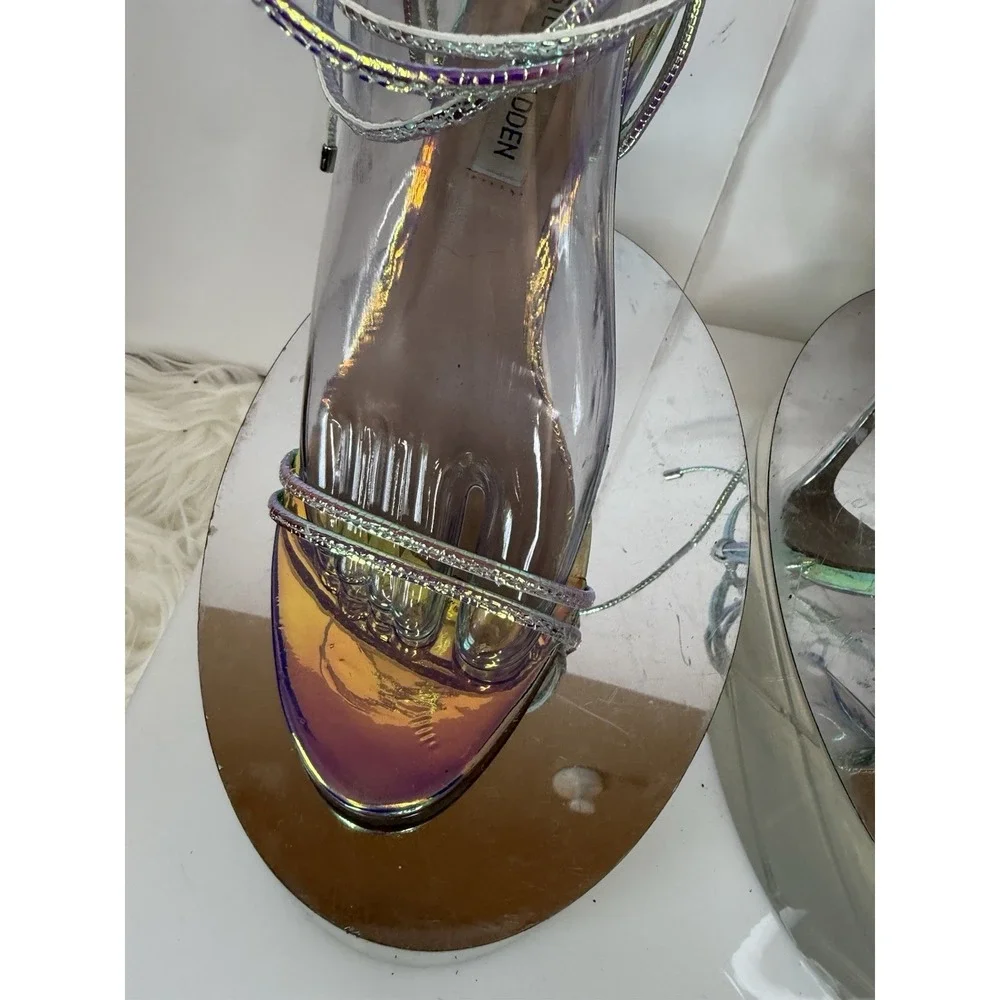 Steve Madden Women's‎ Limelight Strappy Stiletto Sz 7 Iridescent Holographic